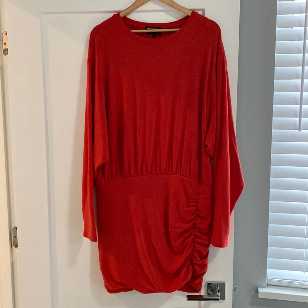 SOMETHING NAVY RUCHED DETAIL DRESS (Nordstrom Exclusive) | L | Red Scarlet